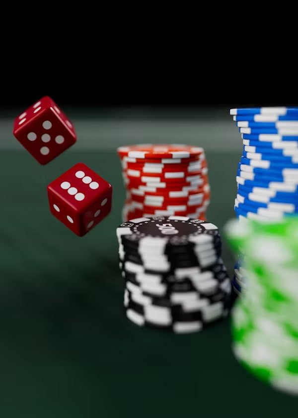 kickmm ဂိမ်းလော်ဘီ မိုဘိုင်း APP မှ Slots ဂိမ်းများ ကစားနေသောမြင်ကွင်း